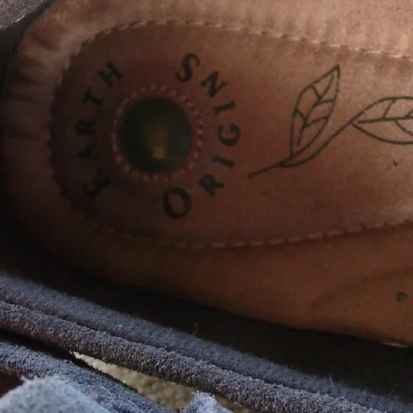 Earth Origins Mabel grey genuine suede leather embellished fringe moccasins  s10 - Picture 3 of 6